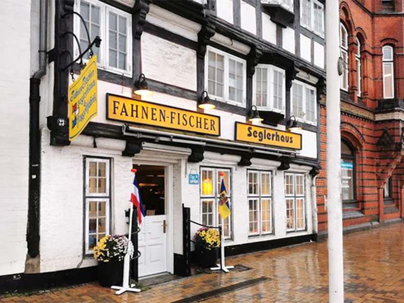 fahnen-fischer-fachgeschaeft-in-flensburg-foto-firmensitz